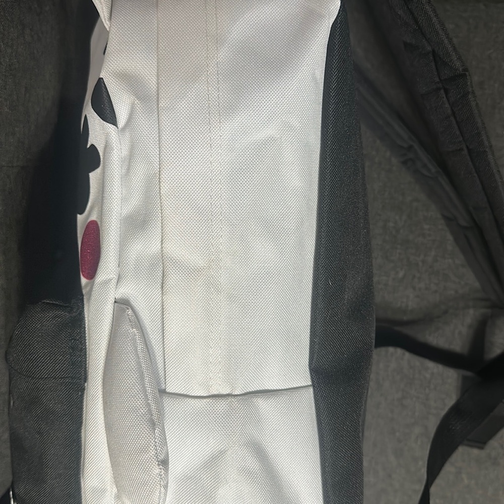 Loungefly White Cat Backpack Y2K Hot Topic - Picture 8 of 16